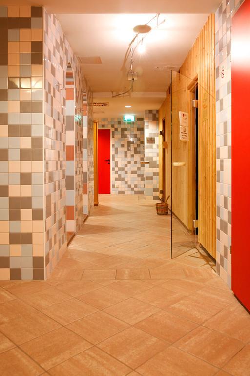 Sonnenhotel Hafnersee Койтшах ам Зее Екстериор снимка