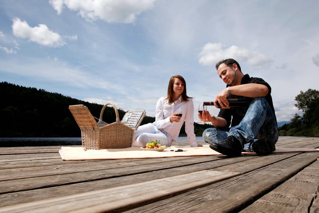 Sonnenhotel Hafnersee Койтшах ам Зее Екстериор снимка