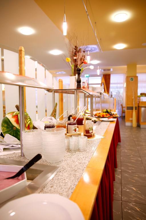 Sonnenhotel Hafnersee Койтшах ам Зее Екстериор снимка