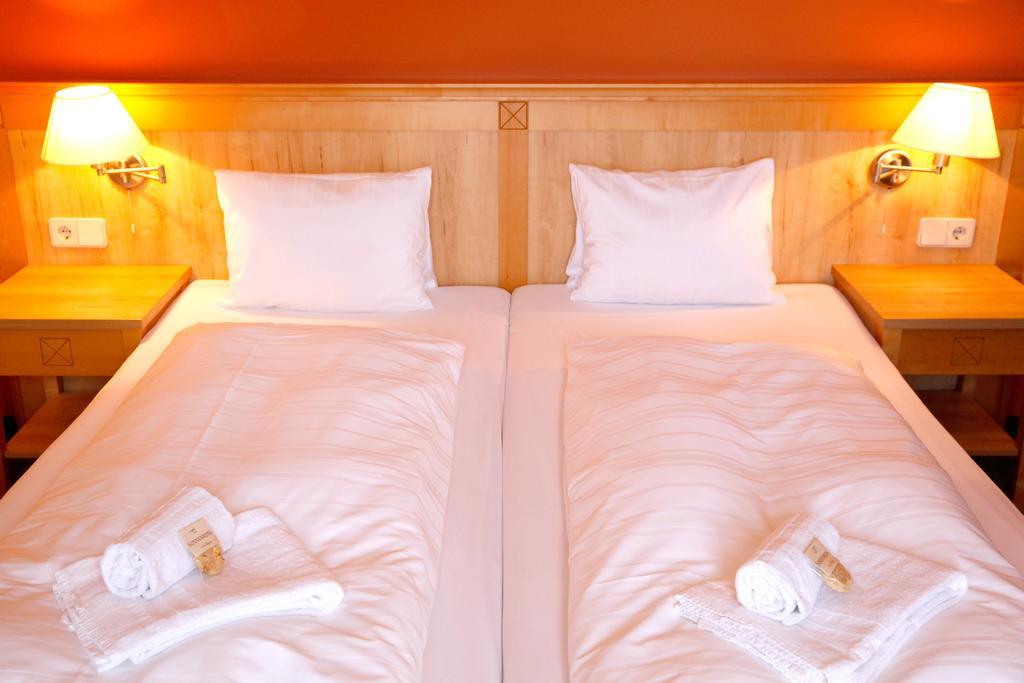 Sonnenhotel Hafnersee Койтшах ам Зее Екстериор снимка