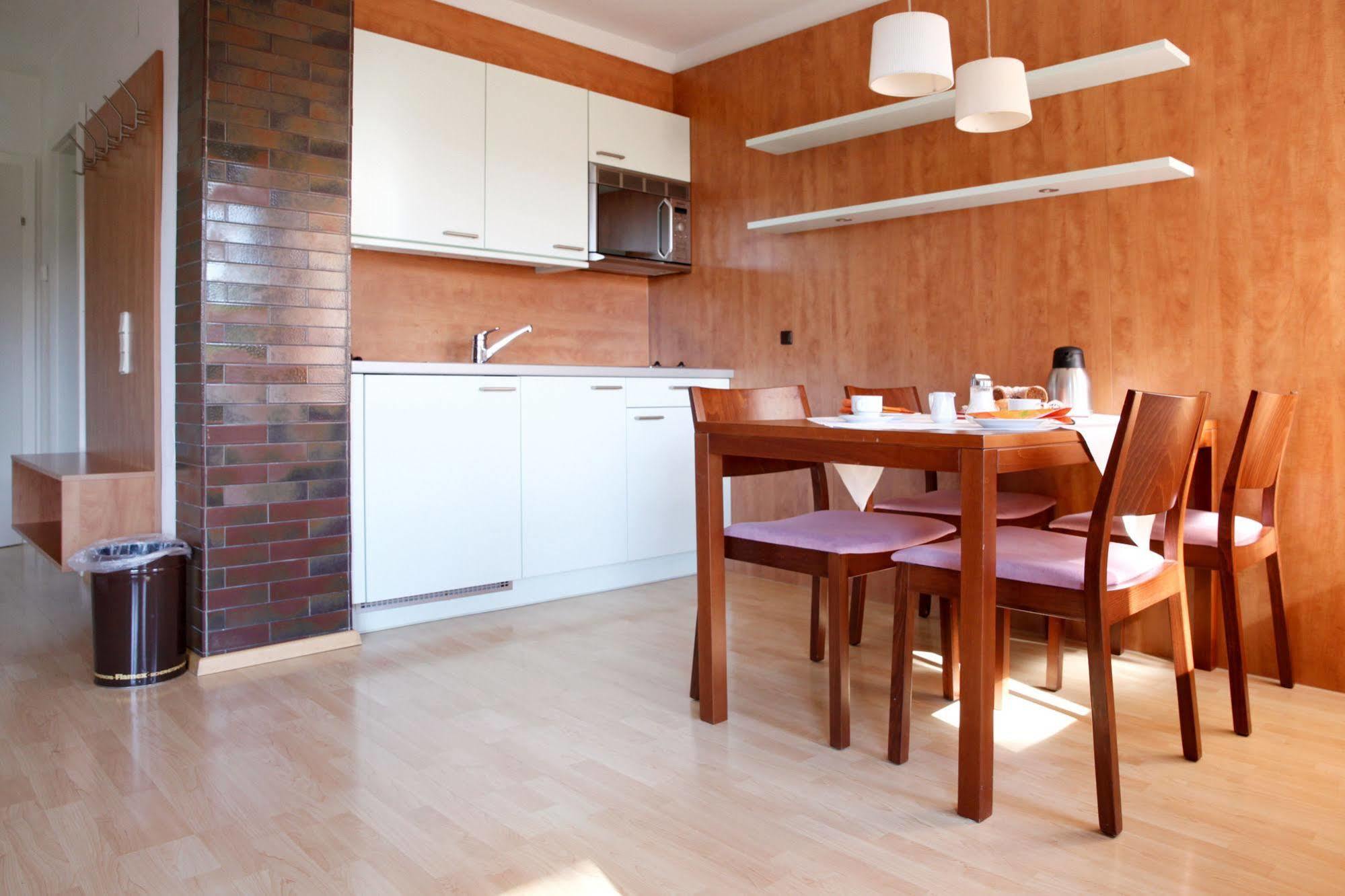 Sonnenhotel Hafnersee Койтшах ам Зее Екстериор снимка